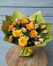 Букет цветов из:  Альстромерии и Розы в Шебалино
