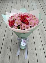 Букет цветов из:  Альстромерии в Шебалино