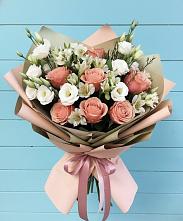 Букет цветов из:  Розы, Альстромерии и Лизиантусы в Шебалино