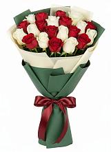 Букет Микс из красных и белых роз #REPLACE_PRED# Шебалино