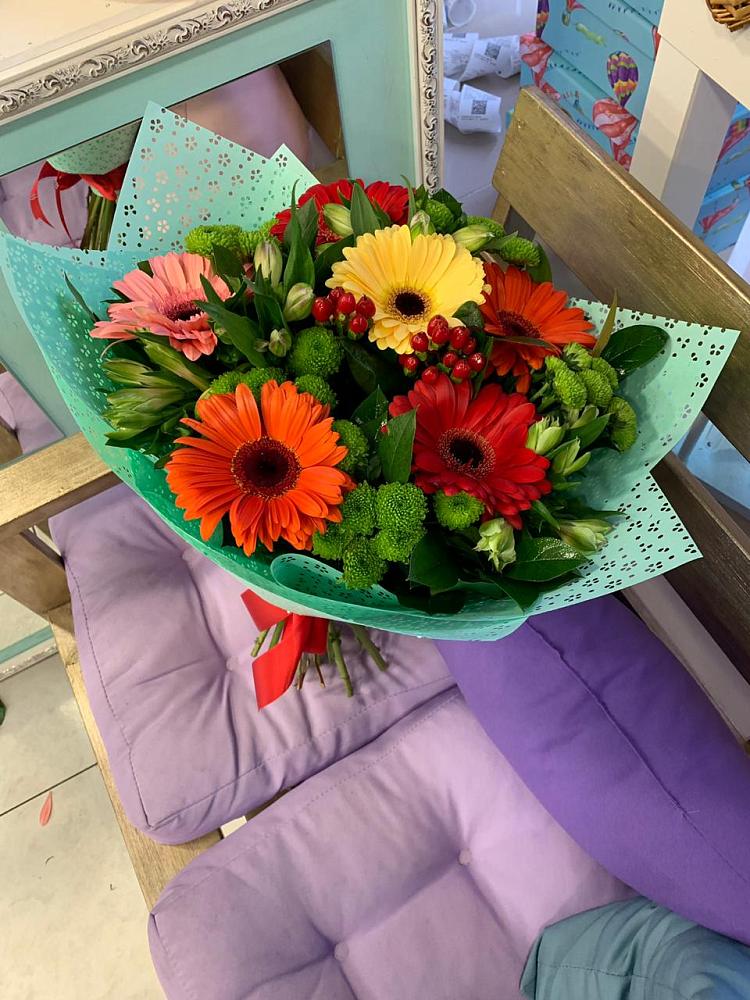 Букет цветов из: Герберы, Хризантемы и Альстромерии в Шебалино