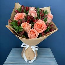 Букет цветов из:  Розы и Альстромерии в Шебалино