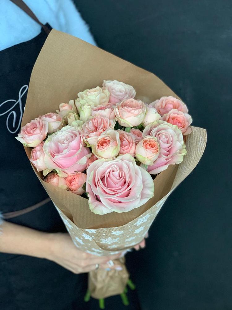 Букет цветов из: Хризантемы и Розы в Шебалино