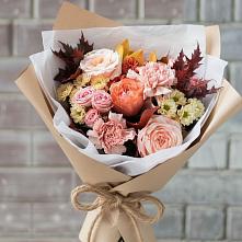Букет цветов из:  Гвоздики, Хризантемы и Розы в Шебалино