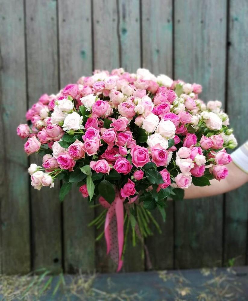 Букет Розовые кустовые розы Натали и Лав Лидия в Шебалино